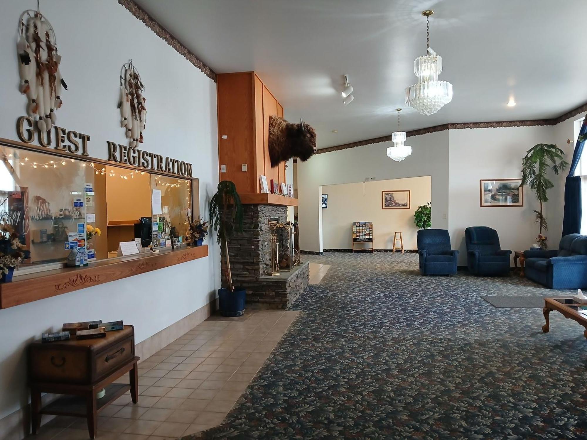 Glacier Gateway Inn Cut Bank Exterior photo